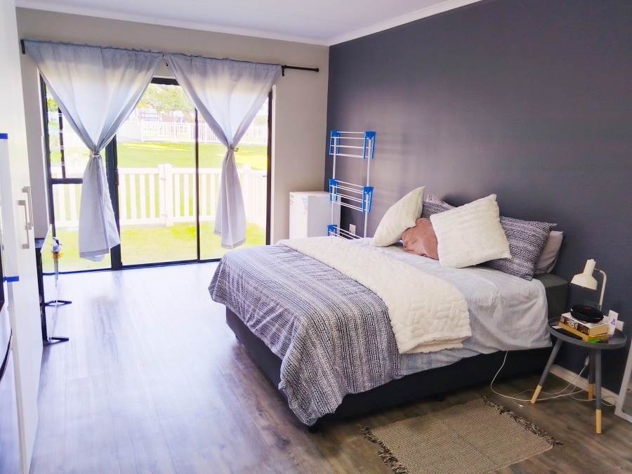 1 Bedroom Property for Sale in Haasendal Western Cape